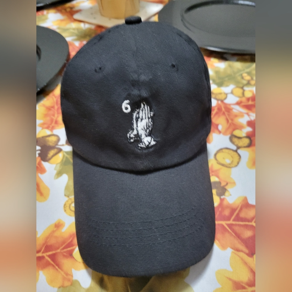 6 god cap